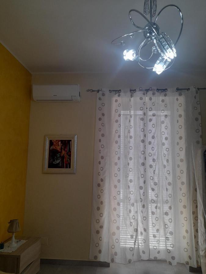 Casa Chic Apartment บาร์เลตตา ภายนอก รูปภาพ
